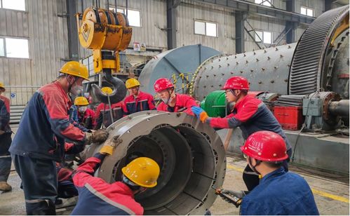 打通綠色通道 中鐵資源新鑫公司積極推動海外屬地員工培養與綠色水草打撈船項目協同發展